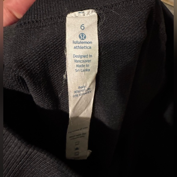 Lululemon Rib Knit Scrunch Capris Legging Black Womens 6 - Picture 4 of 4